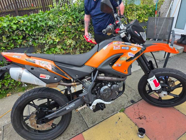 125 motorbike