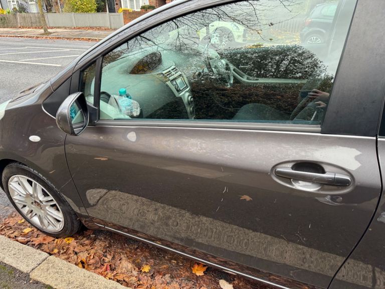 Toyota, YARIS, Hatchback, 2008, Semi-Auto, 1296 (cc), 3 doors