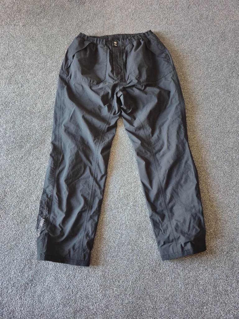 Galvin Green trousers