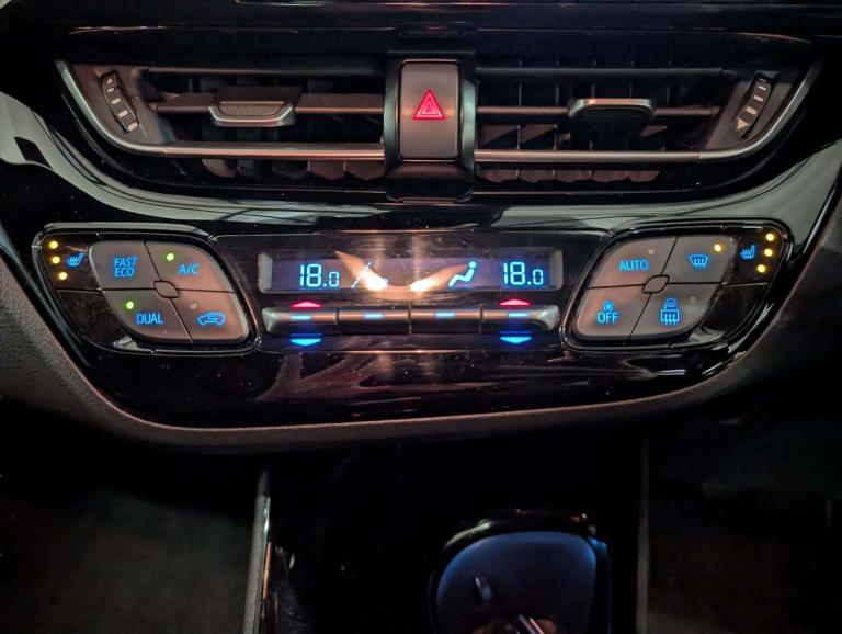 2018 Toyota C-HR 1.2T Design 5dr HATCHBACK PETROL Manual