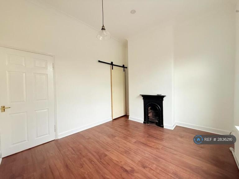 2 bedroom house in Gowthorpe, Selby, YO8 (2 bed) (#2836216)