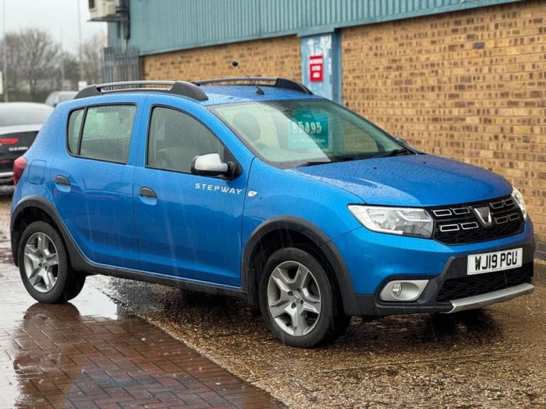 2019 Dacia Sandero Stepway 1.5 Blue dCi Comfort Hatchback 5 Door Azurite Blue Diesel Manual Euro ...