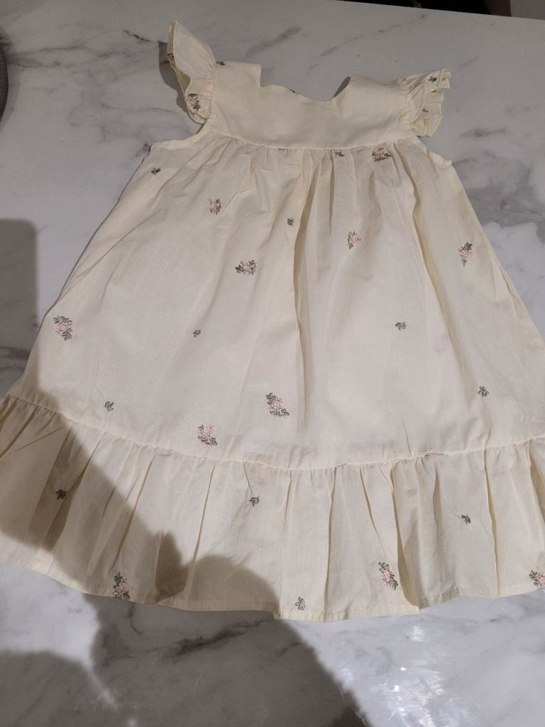 Jenny Vely Girls Summer Dress. Size: 90