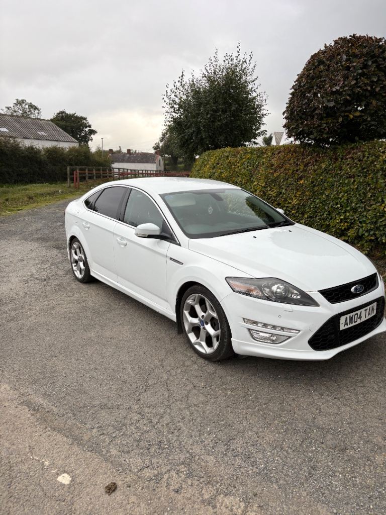 Ford, MONDEO, Hatchback, 2013, Manual, 2179 (cc), 5 doors