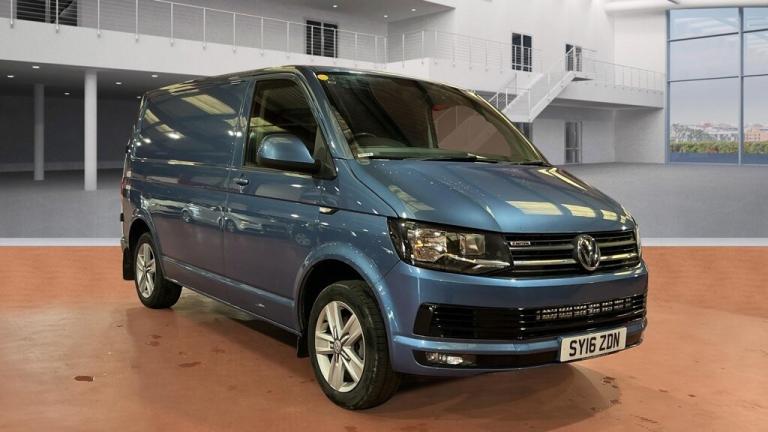 2016 Volkswagen Transporter 2.0 TDI BMT 140 Highline Van 4MOTION Van Van  Diesel Manual