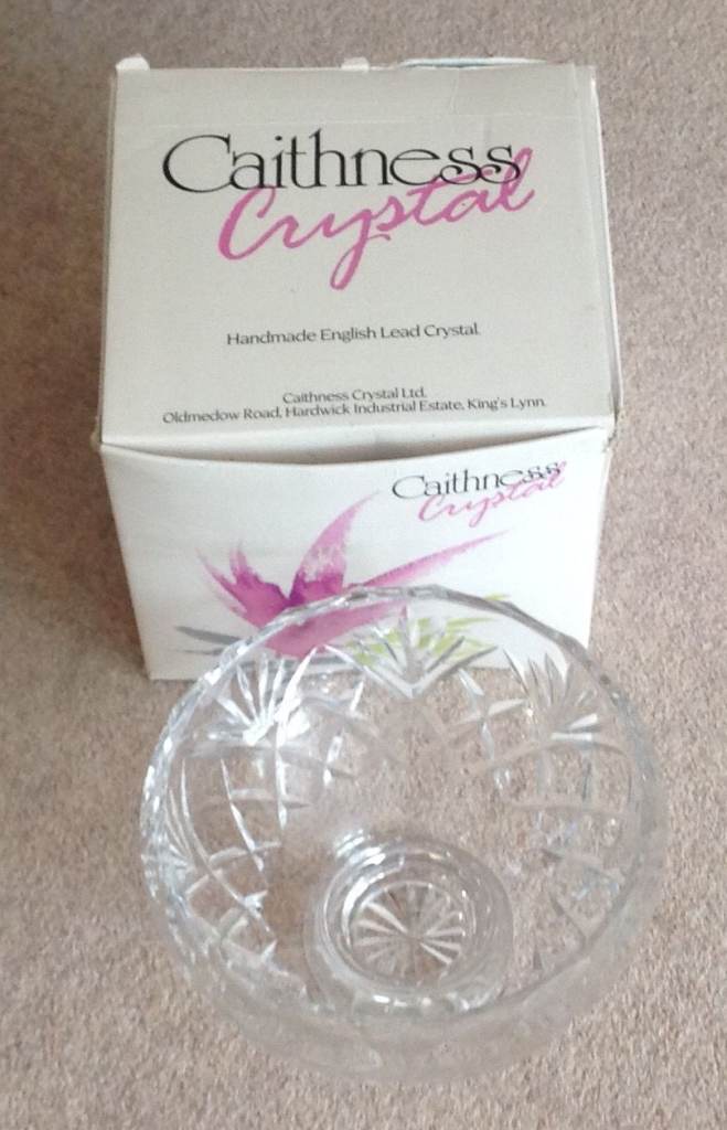 CAITHNESS CRYSTAL FOOTED BOWL
