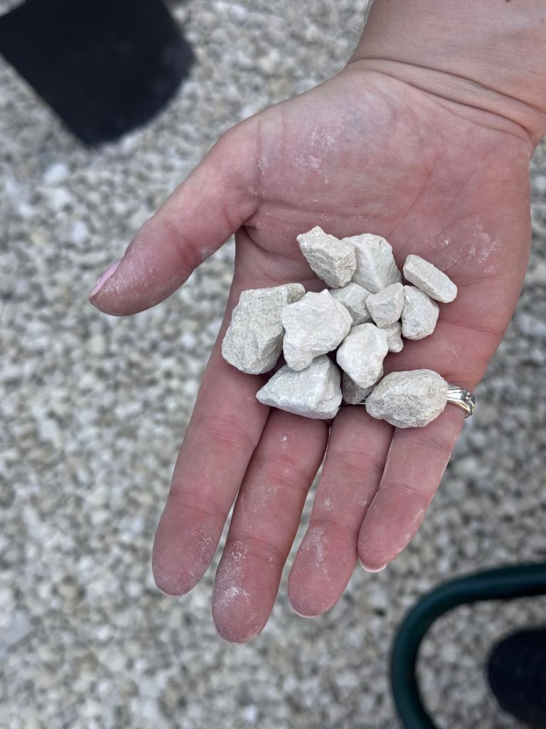 Bags of White Gravel / Decorative Stone for Garden or Driveway