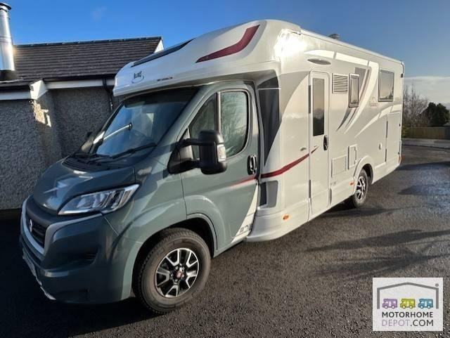 2023 MCLOUIS FUSION 379 MANUAL MOTORHOME FOR SALE