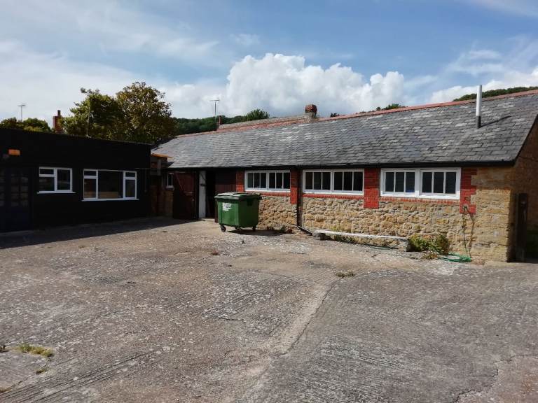 Workshop units available to rent