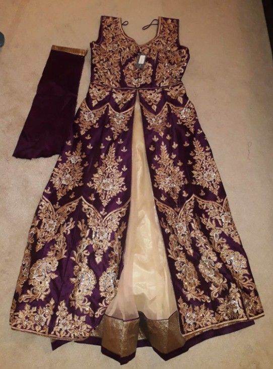 *NEW* Purple Coloured Lengha Set with gold patterns