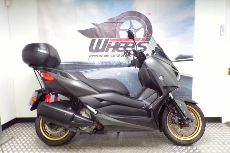2021 YAMAHA X-MAX TECH MAX 300
