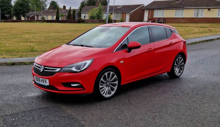 Vauxhall Astra Elite Nav CDTi Bi-Turbo, 2016, 1.6 Diesel, Top Spec, Immaculate, BARGAIN!! 