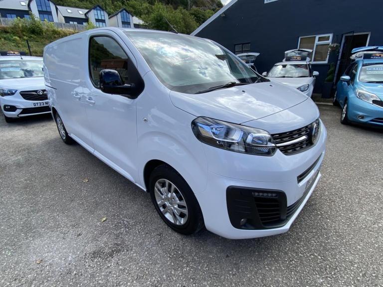 VAUXHALL VIVARO 1.5 VIVARO Sportive 1.5D 100 M6 L1H1 27/2900 Panel Van 2022