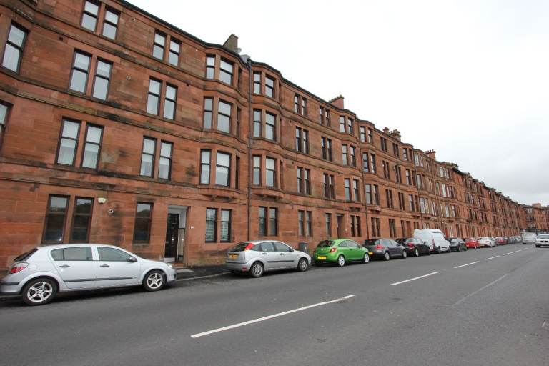 185 Holmlea Road Flat 0-2 Glasgow G44 4AA - Available 04-02-2026