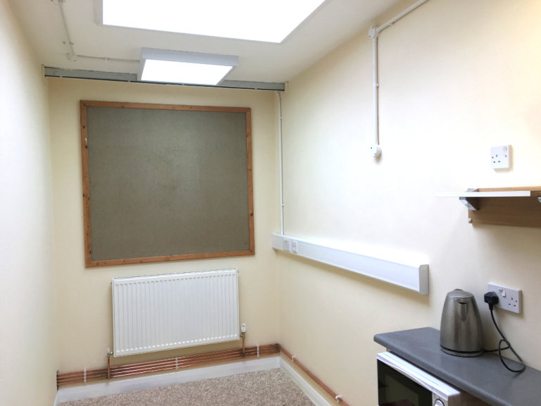 765sqft Selsey High St, Flexible Work Premises - Newly refurbished, now with overnight accommodation