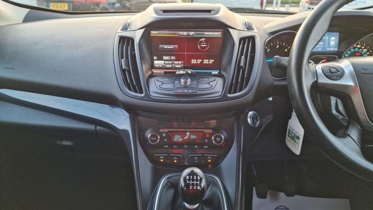 2014 Ford Kuga 2.0 TDCi Titanium AWD Euro 5 5dr HATCHBACK Diesel Manual