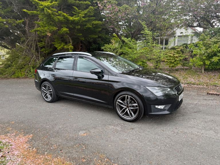 Seat Leon 1.6 FR TDI - MOT and FSH