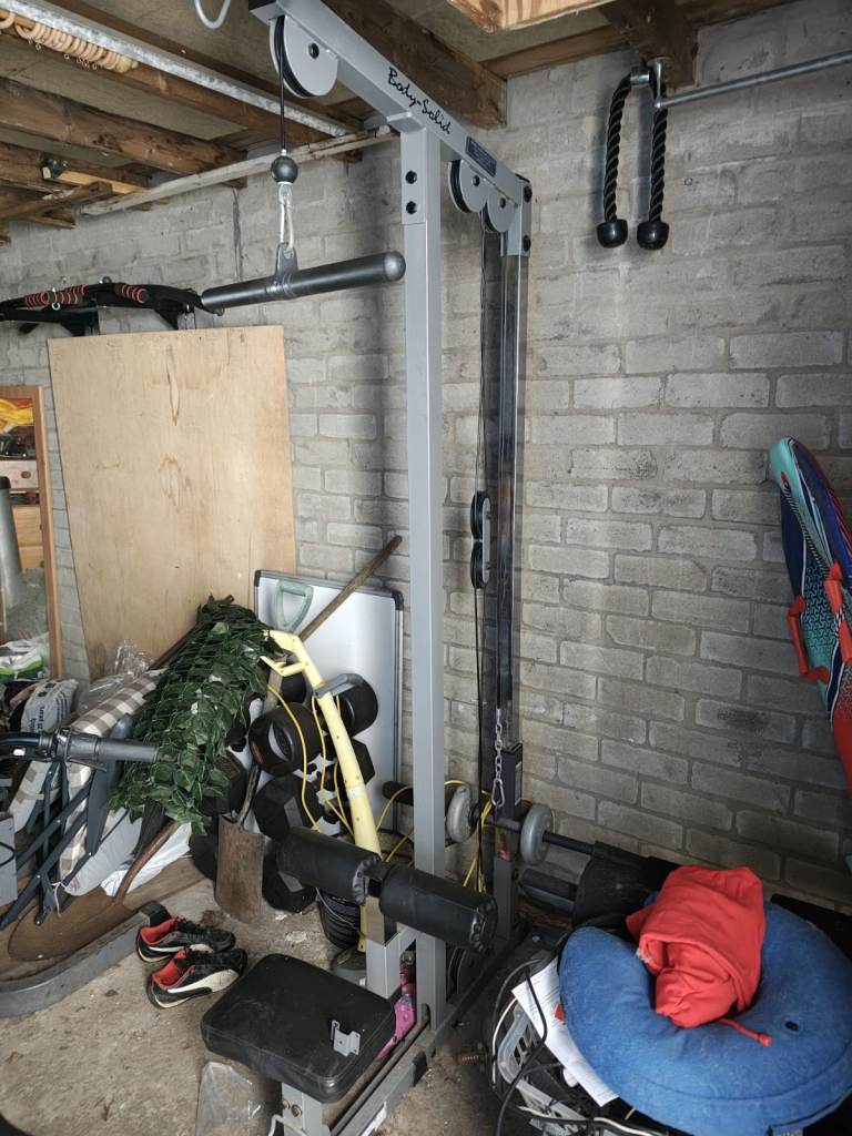 Home gym equipment