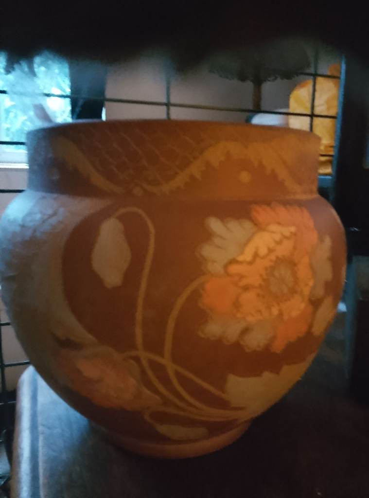 Vintage jardineer pot