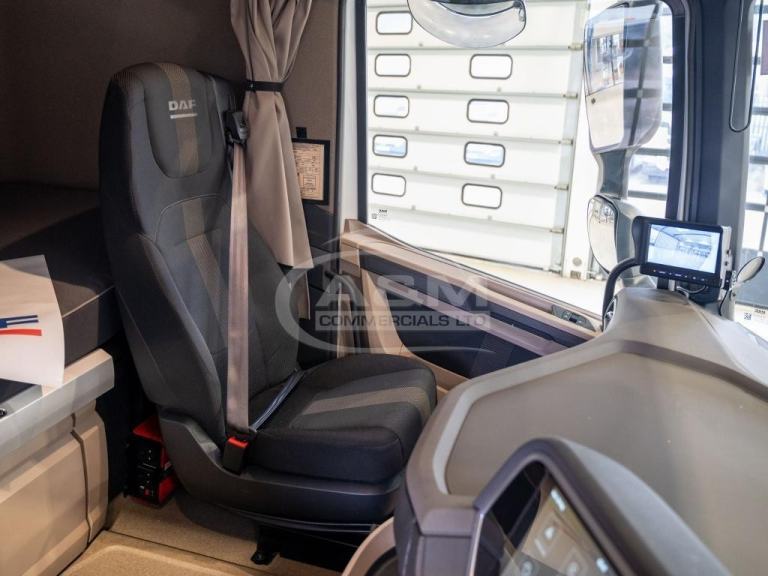 2023 (72) DAF XG 480 6X2 SMALL MIDLIFT