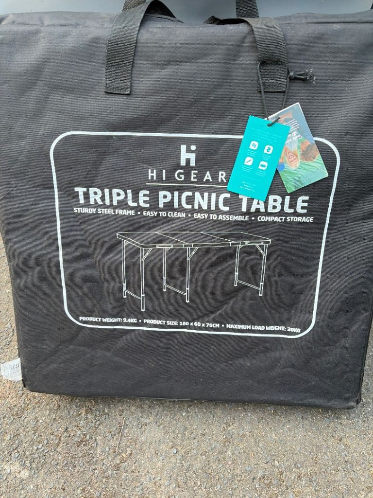 Triple picnic table 