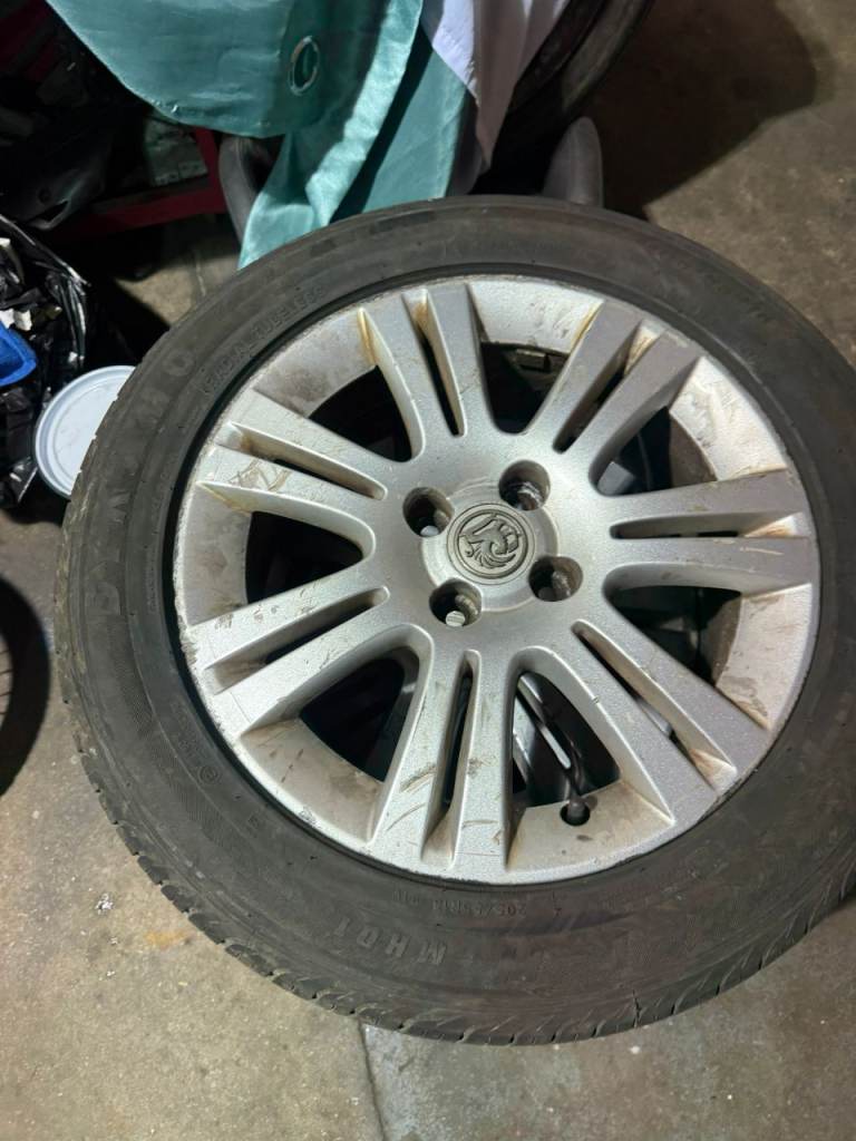 Corsa 16inch 4 stud alloys and good tyres 