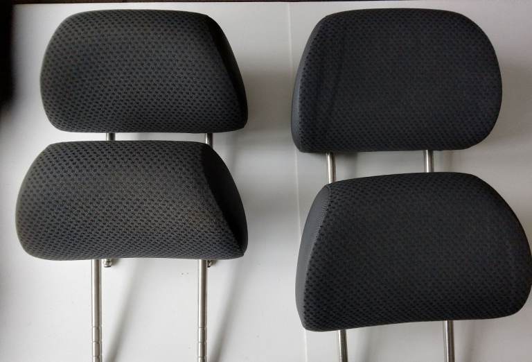 VW Polo Grey Fabric Headrests x 4 Exc. Cond. 