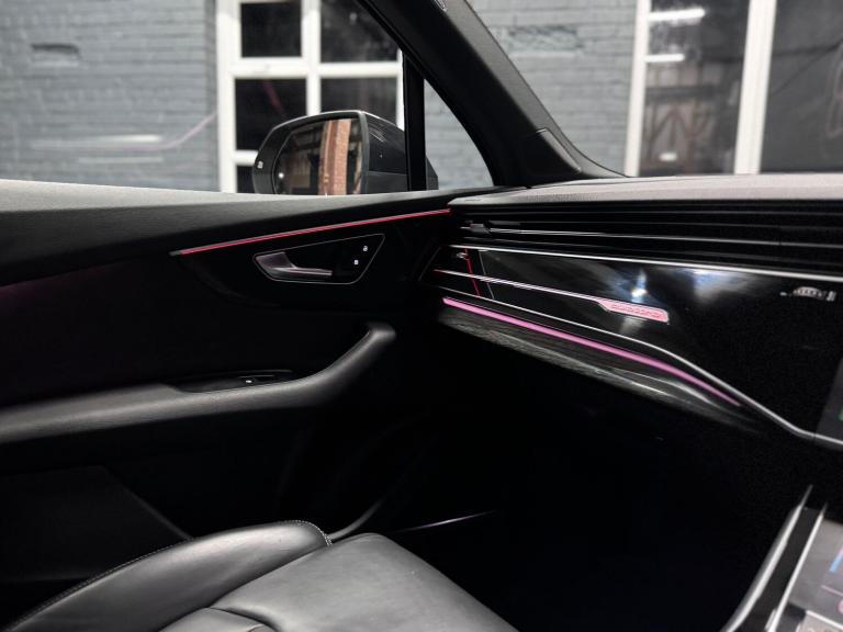 AUDI Q7 3.0 TFSI V6 55 Black Edition 2021