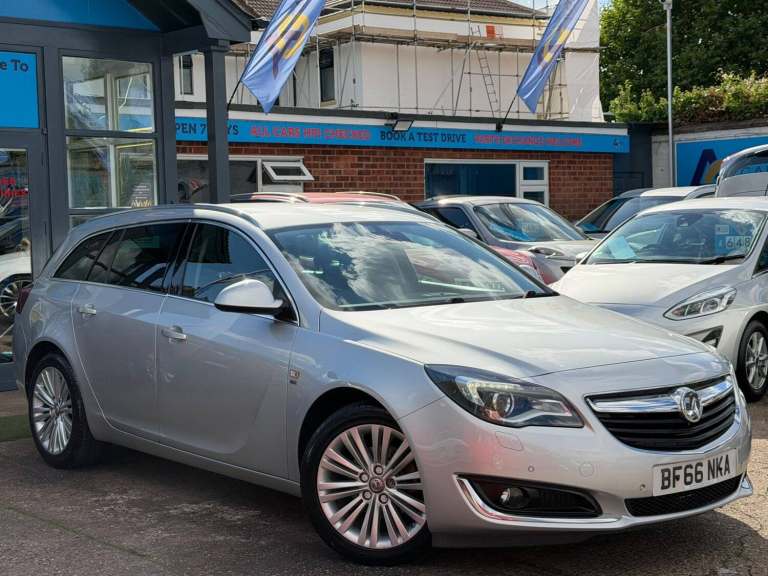 2016 Vauxhall Insignia 1.6 CDTi ecoFLEX SE Sports Tourer 5dr Diesel Manual Euro 6 (s/s) (136 ps) ...