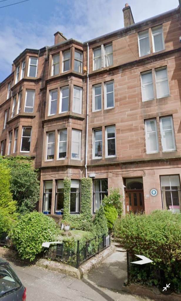 Red Sandstone, Hyndland, West End, 2 Bed Flat, All Facilities.