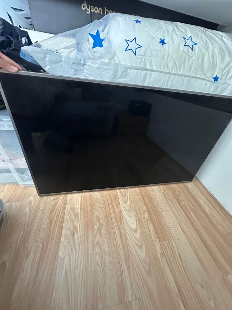 40-inch Panasonic 4K Ultra HD TV.