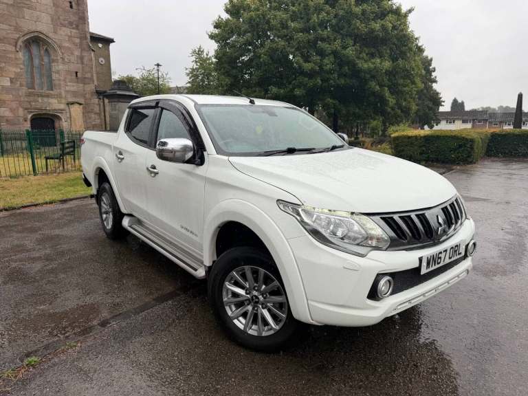 2017 Mitsubishi L200 Double Cab DI-D 178 Barbarian 4WD PICK UP Diesel Manual