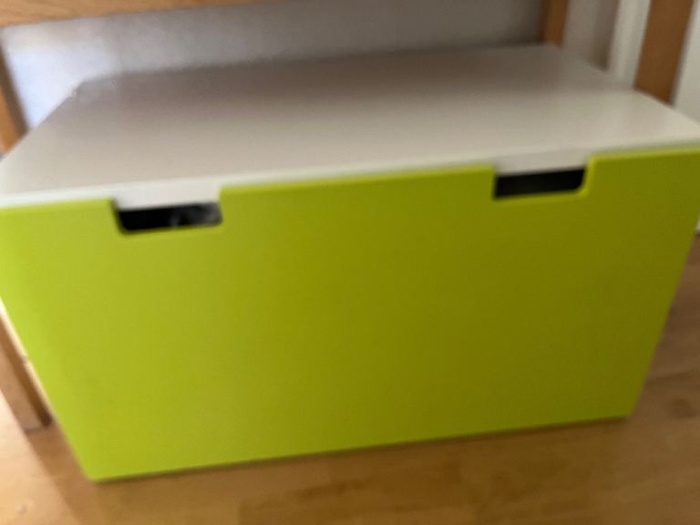 Kids large toy drawer/seat