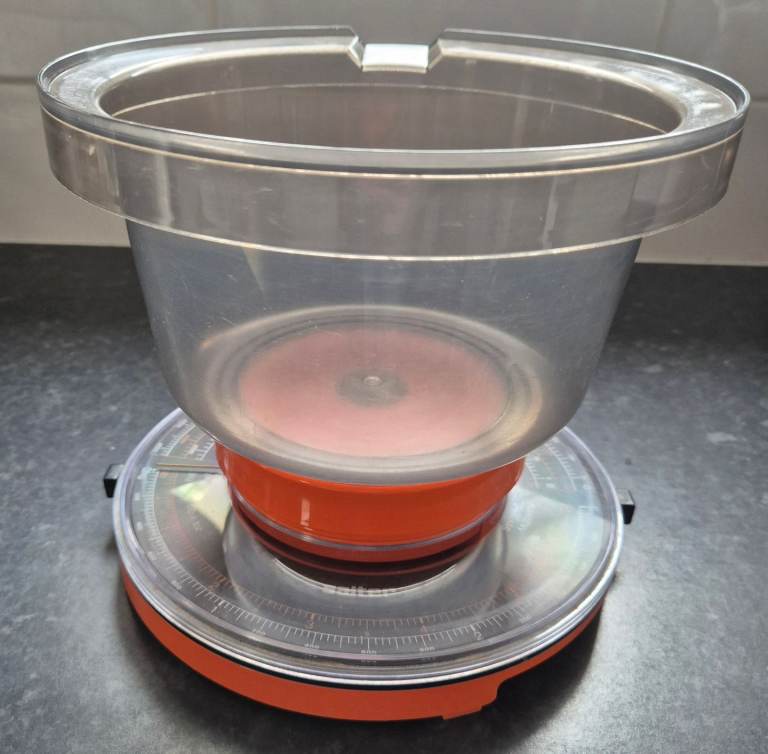 Retro 1970s Salter Orange Flying Saucer Kitchen Scales