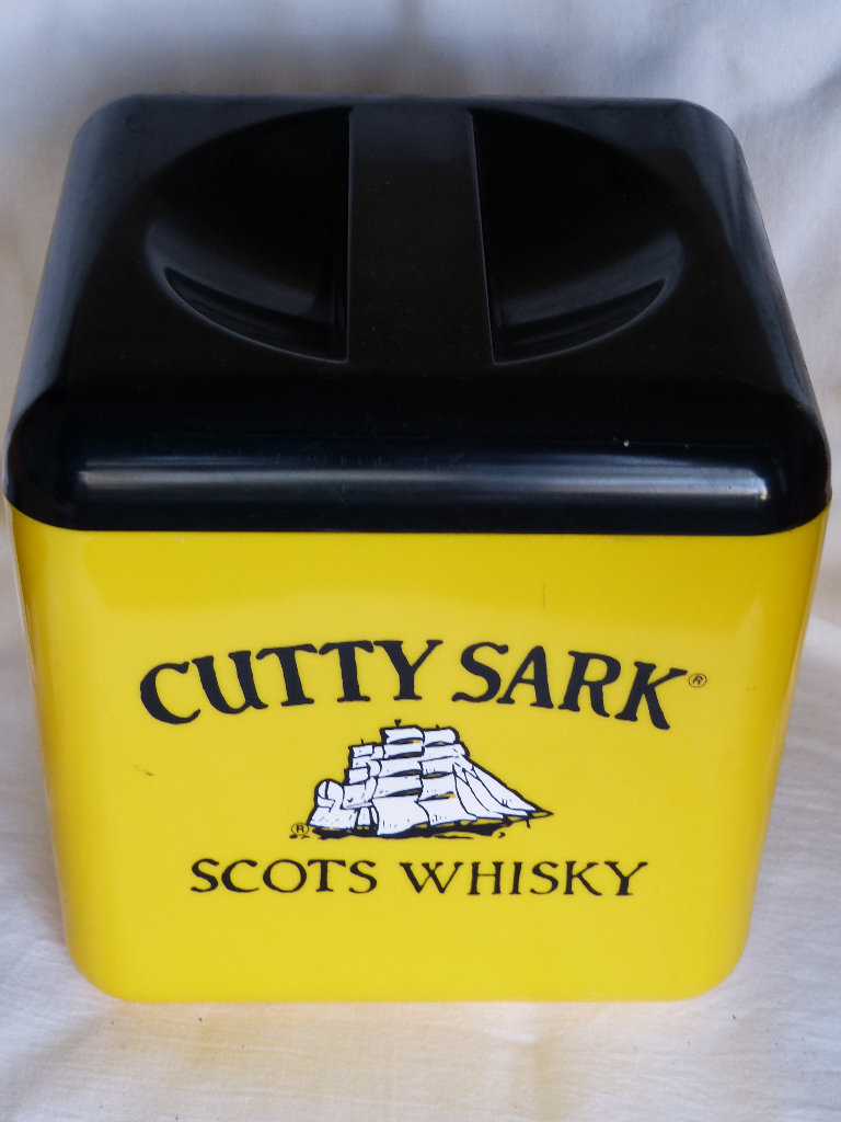 Cutty Sark Scots Whisky Ice Bucket  Lidded TOP CONDITION