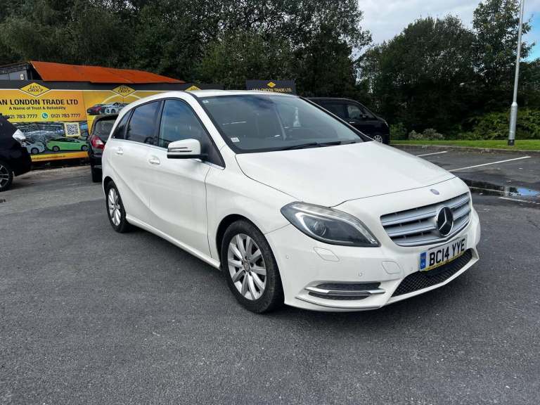 2014 Mercedes-Benz B Class Mercedes-Benz B Class Petrol White  2014 5 Seater