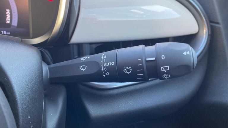 2025 Fiat 600 1.2 MHEV SUV 5dr Petrol Hybrid e-DCT Euro 6 (s/s) (136 ps) HATCHBACK Petrol/Electri...