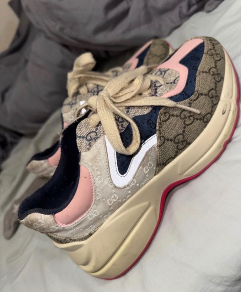 Gucci Trainers – Multicoloured, Good Condition