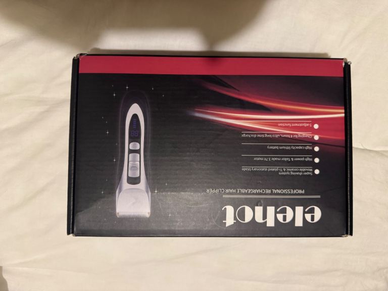 Rechargeable hair clippers & beard trimmer set