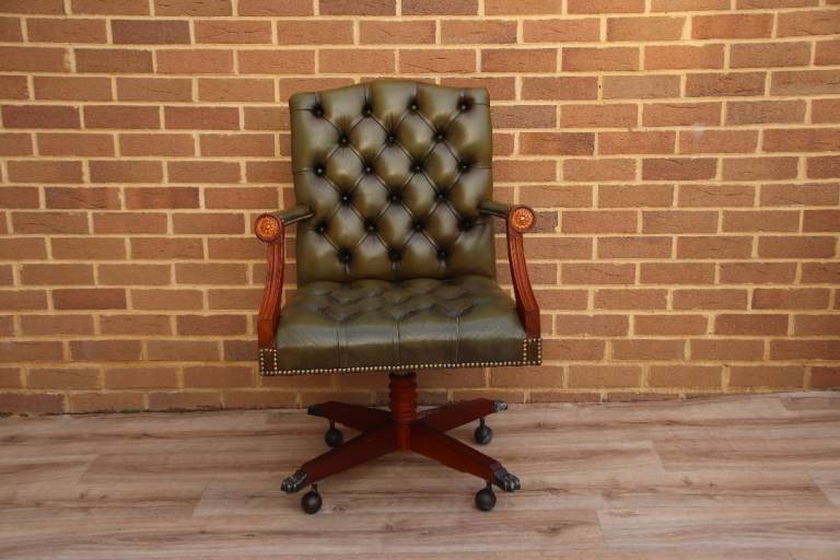 Vintage Chesterfield Gainsborough Chair (UK Delivery)