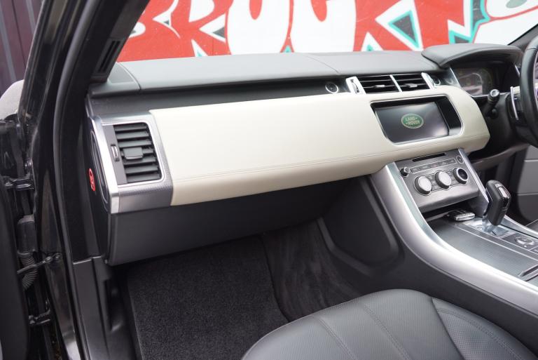 2017 Land Rover Range Rover Sport 3.0 SD V6 Autobiography Dynamic SUV 5dr