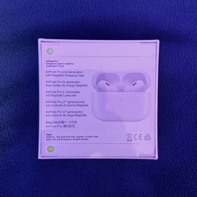 PRISTINE: Apple AirPods Pro 2nd Generation 