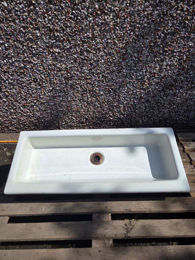 Armitage Shanks Trough Science/Laboratory Sink