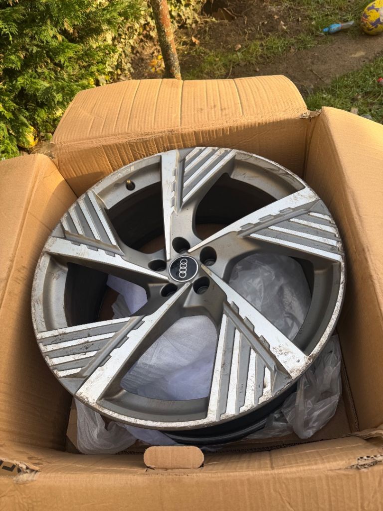 22” INCH AUDI VORSPRUNG EDITION ALLOYS