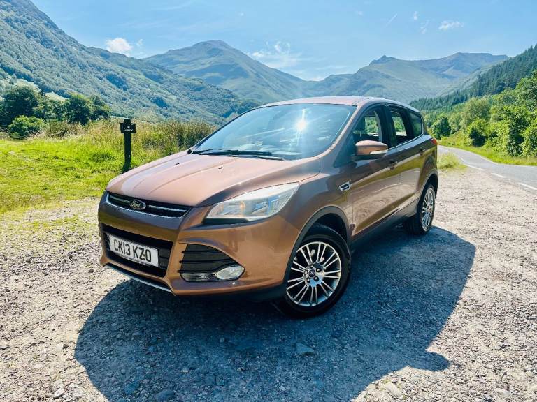 Ford, KUGA, Hatchback, 2013, Manual, 1997 (cc), 5 doors