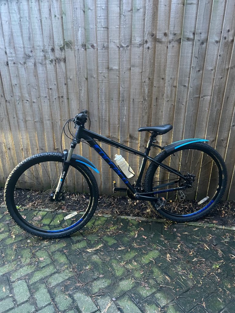 Carrera Hellcat Mountain Bike 29er In Great Working Condition