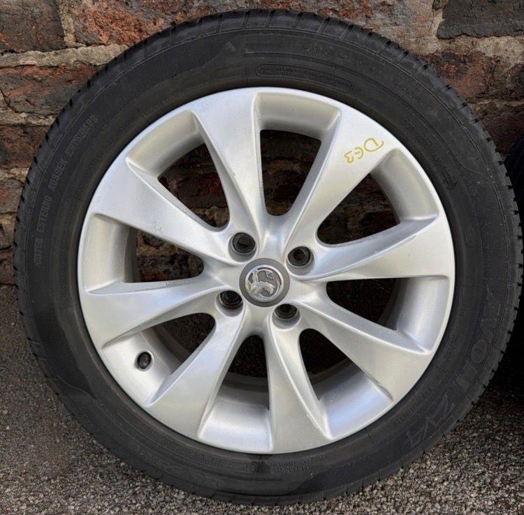 Vauxhall Corsa D / E / Adam 16” Alloy Wheel / Tyre 195/55/16 4x100 DE3