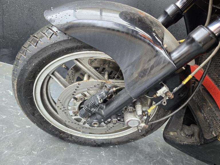 KAWASAKI GPZ 600 R PROJECT BIKE HPI CLEAR