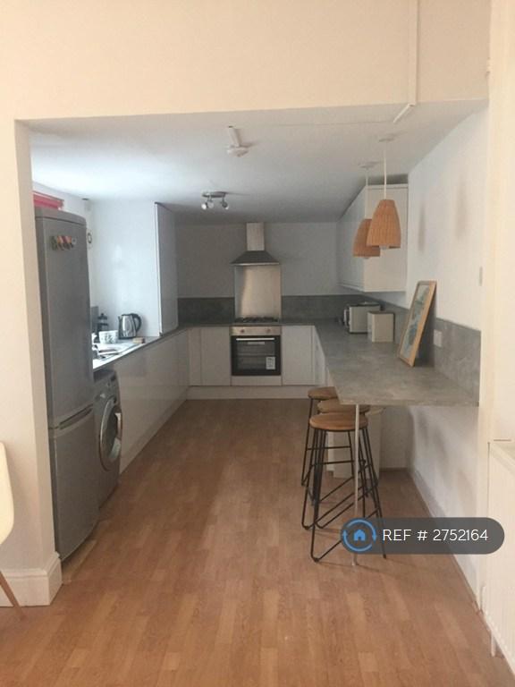 4 bedroom house in Jubilee Drive, Liverpool, L7 (4 bed) (#2752164)