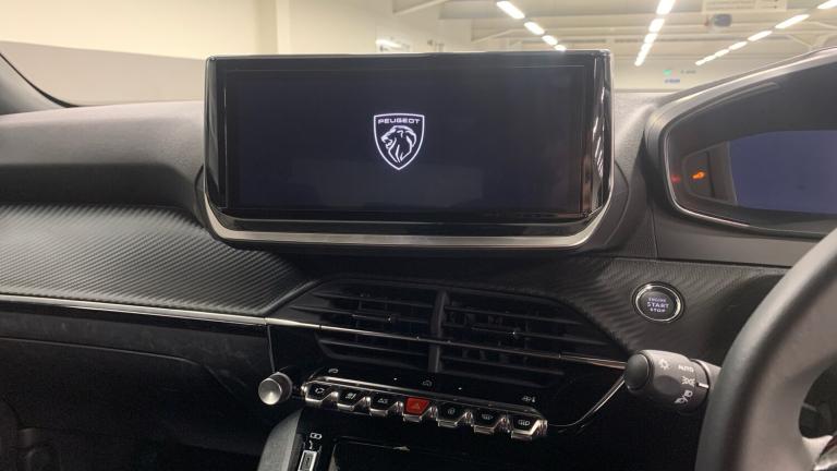 2025 Peugeot 2008 50kWh Allure SUV 5dr Electric Auto (7kW Charger) (136 ps) SUV Electric Automatic